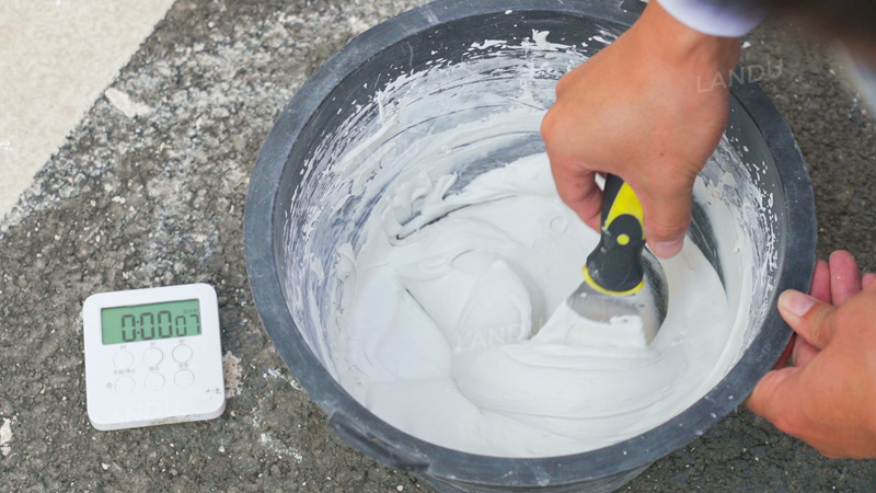 Stable viscosity for manual workability