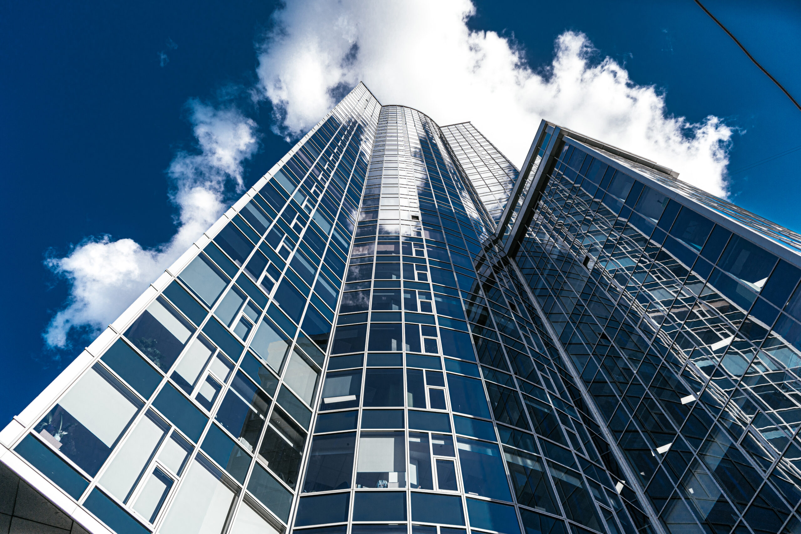 High-rise office tower facade with XPS insulation system